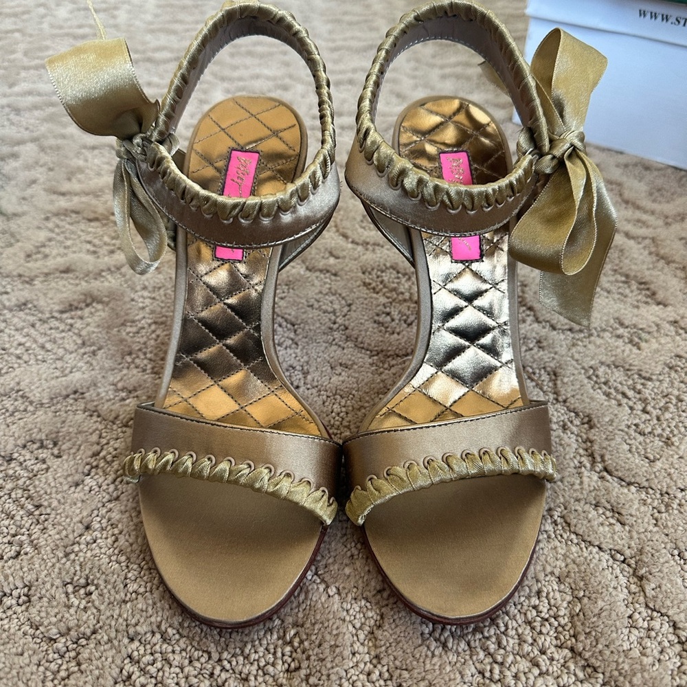 Betsy Johnson heels